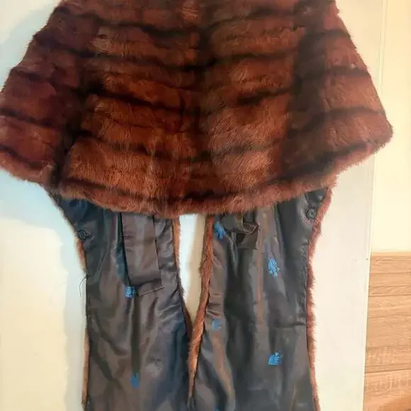 Vintage Strawbridge & Clothier Mink Fur Stole - Picture 5 of 6